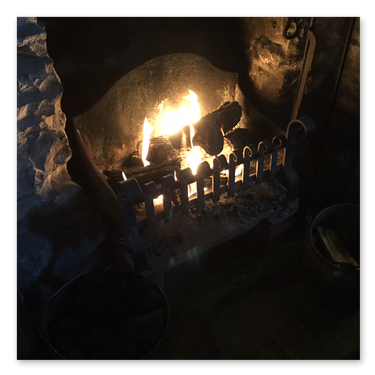 Gas Fire in Grate 3